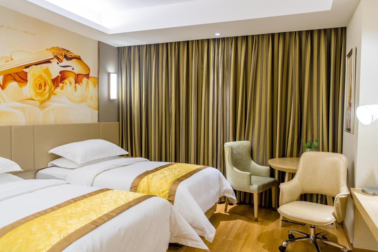 Vienna International Hotel Xi'An Dayan Tower ภายนอก รูปภาพ