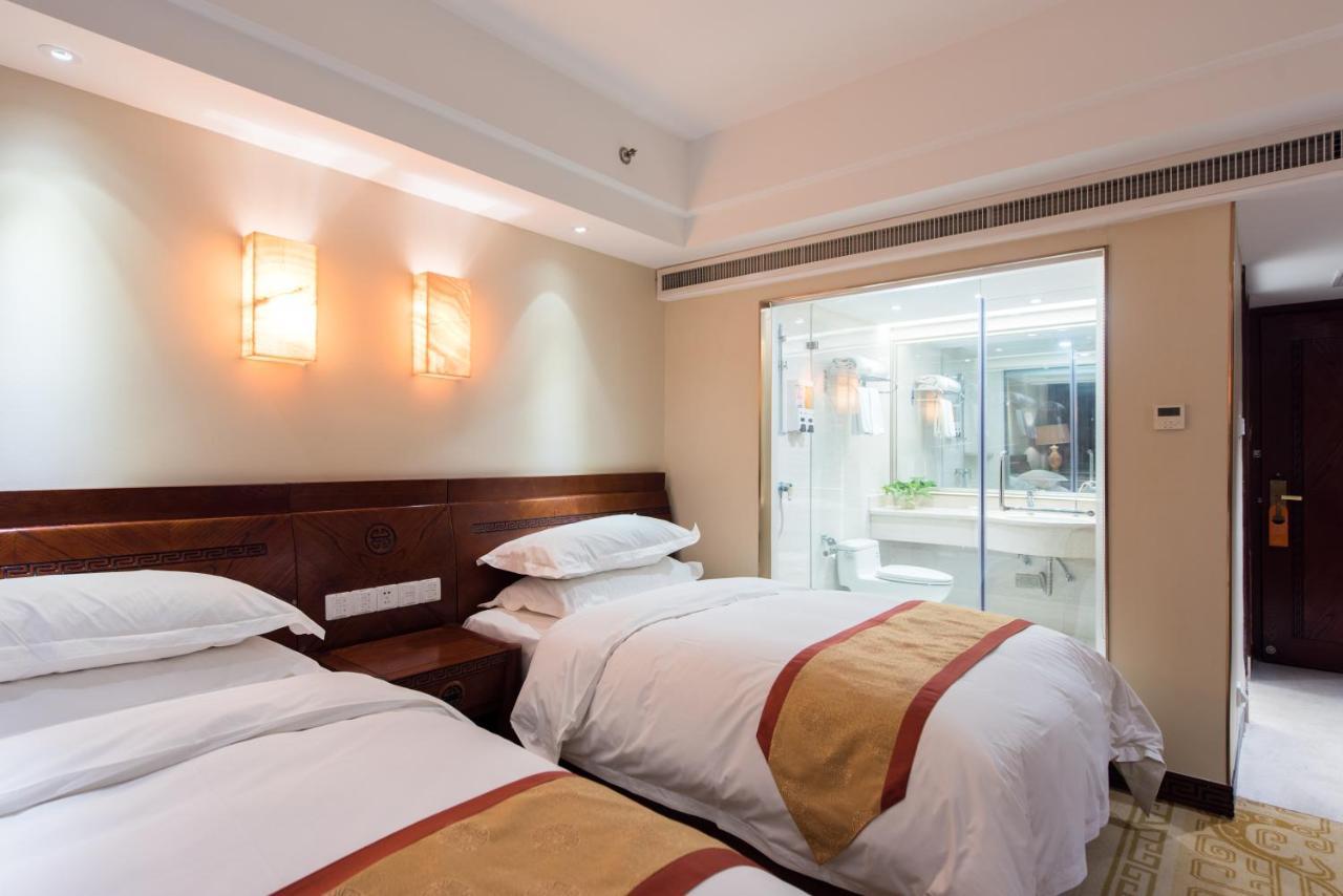 Vienna International Hotel Xi'An Dayan Tower ภายนอก รูปภาพ